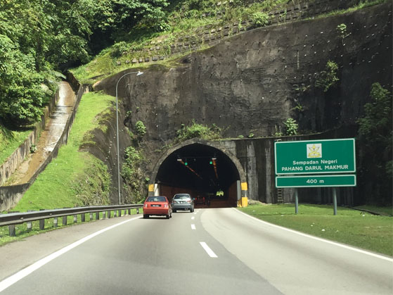 Jalan Mendap Berdekatan Terowong Genting Sempah?